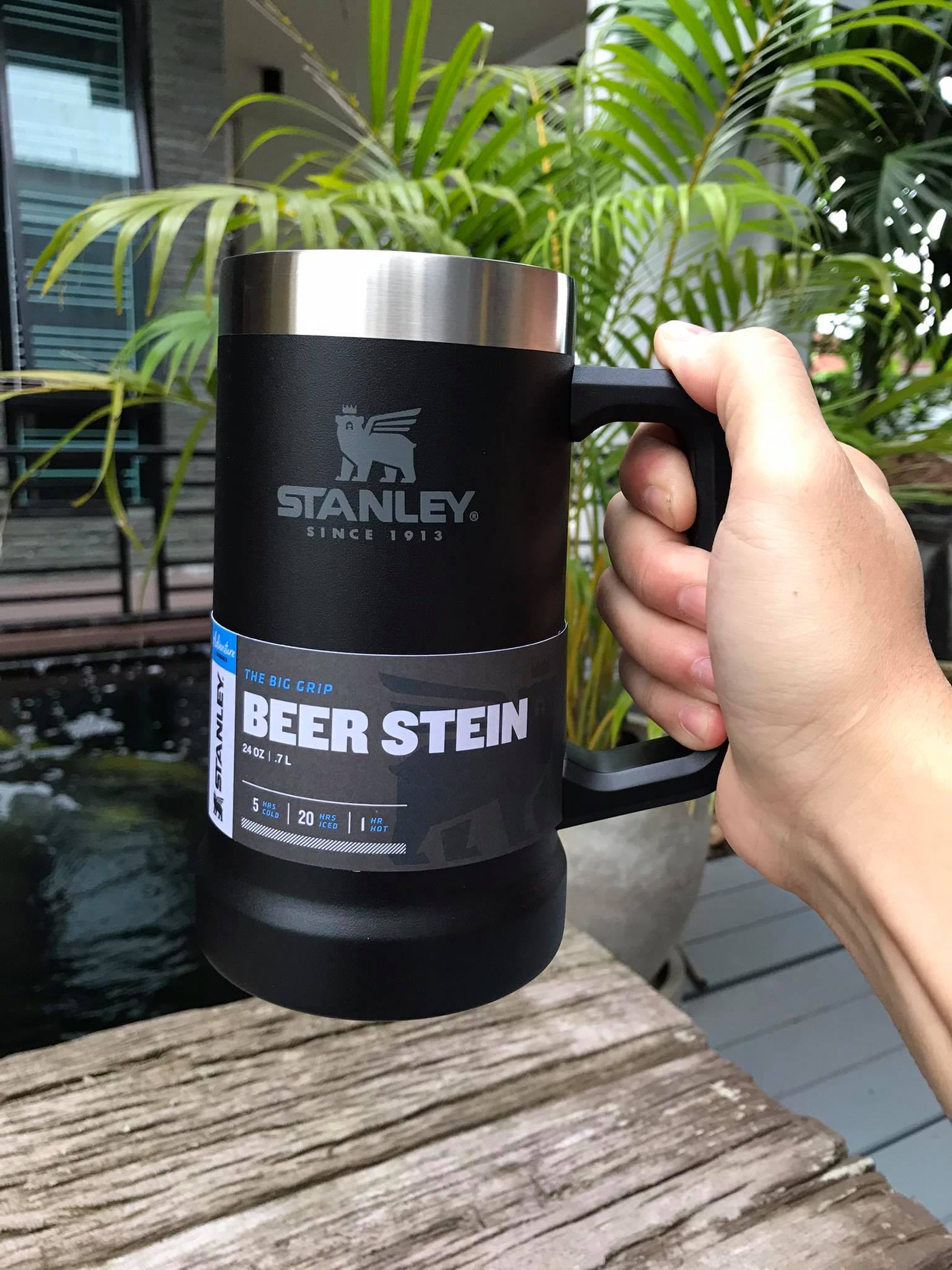 Stanley The Big Grip Beer Stein 24oz